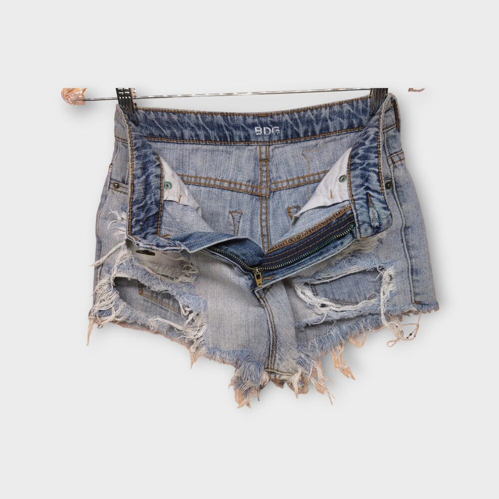 Womens BDG High Rise DREE Cheeky Distressed Blue Jean Shorts Size W25" - Picture 2 of 3